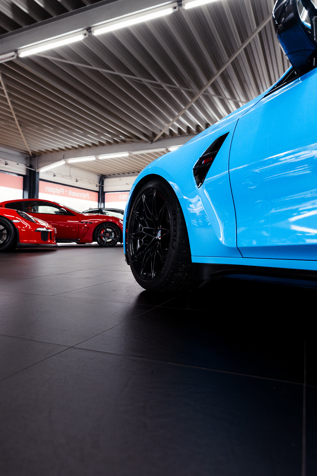 SMN Blue/Orange Keyring compatible with BMW M3 G81 with 700HP