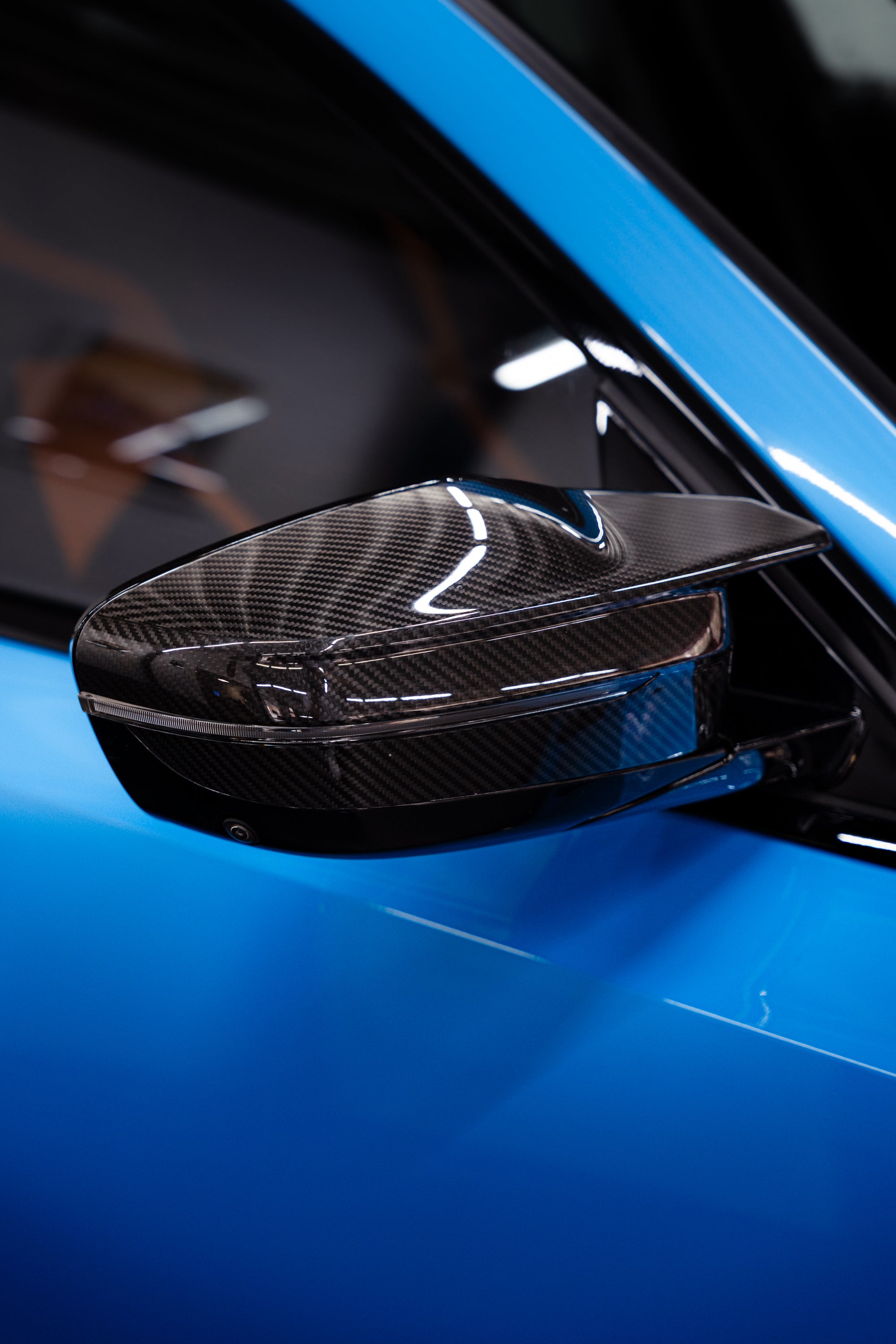 SMN Blue/Orange Keyring compatible with BMW M3 G81 with 700HP