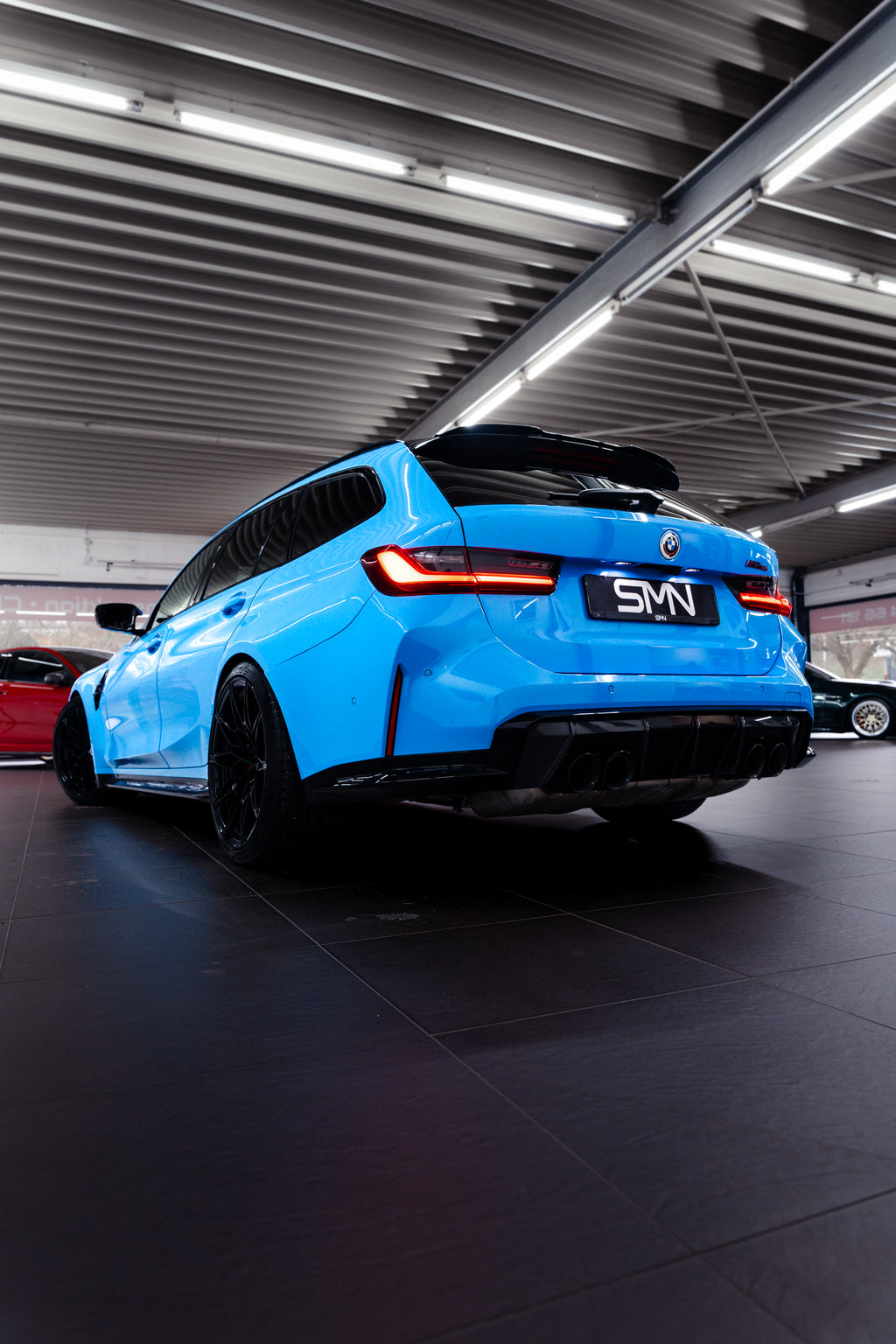 SMN Blue/Orange Keyring compatible with BMW M3 G81 with 700HP