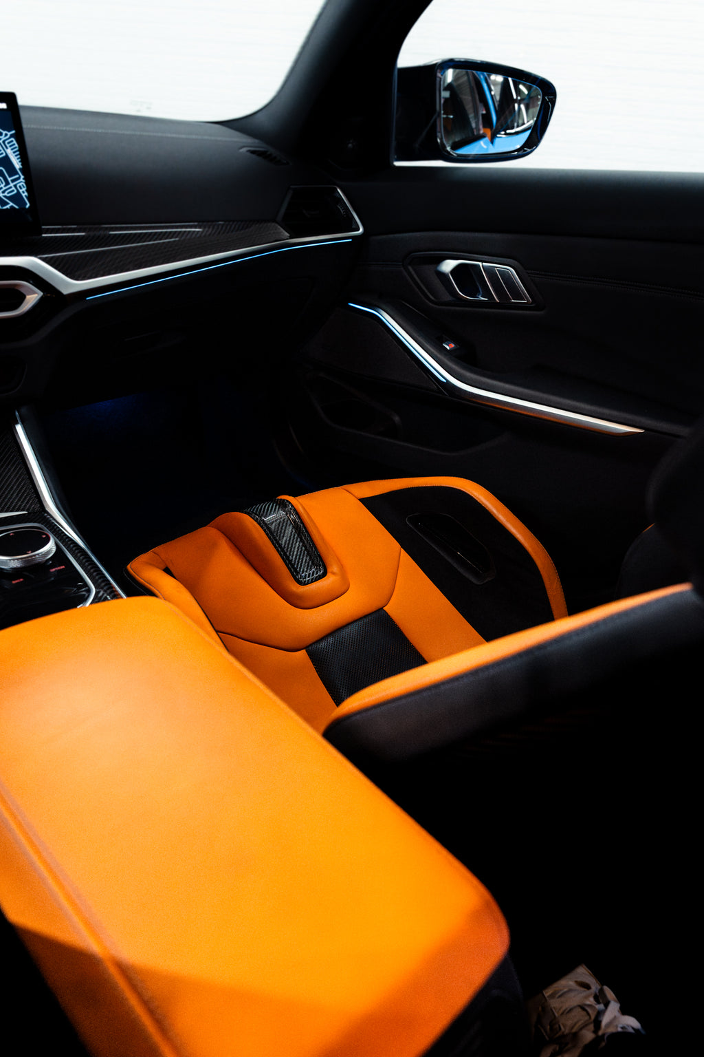 SMN Blue/Orange Keyring compatible with BMW M3 G81 with 700HP