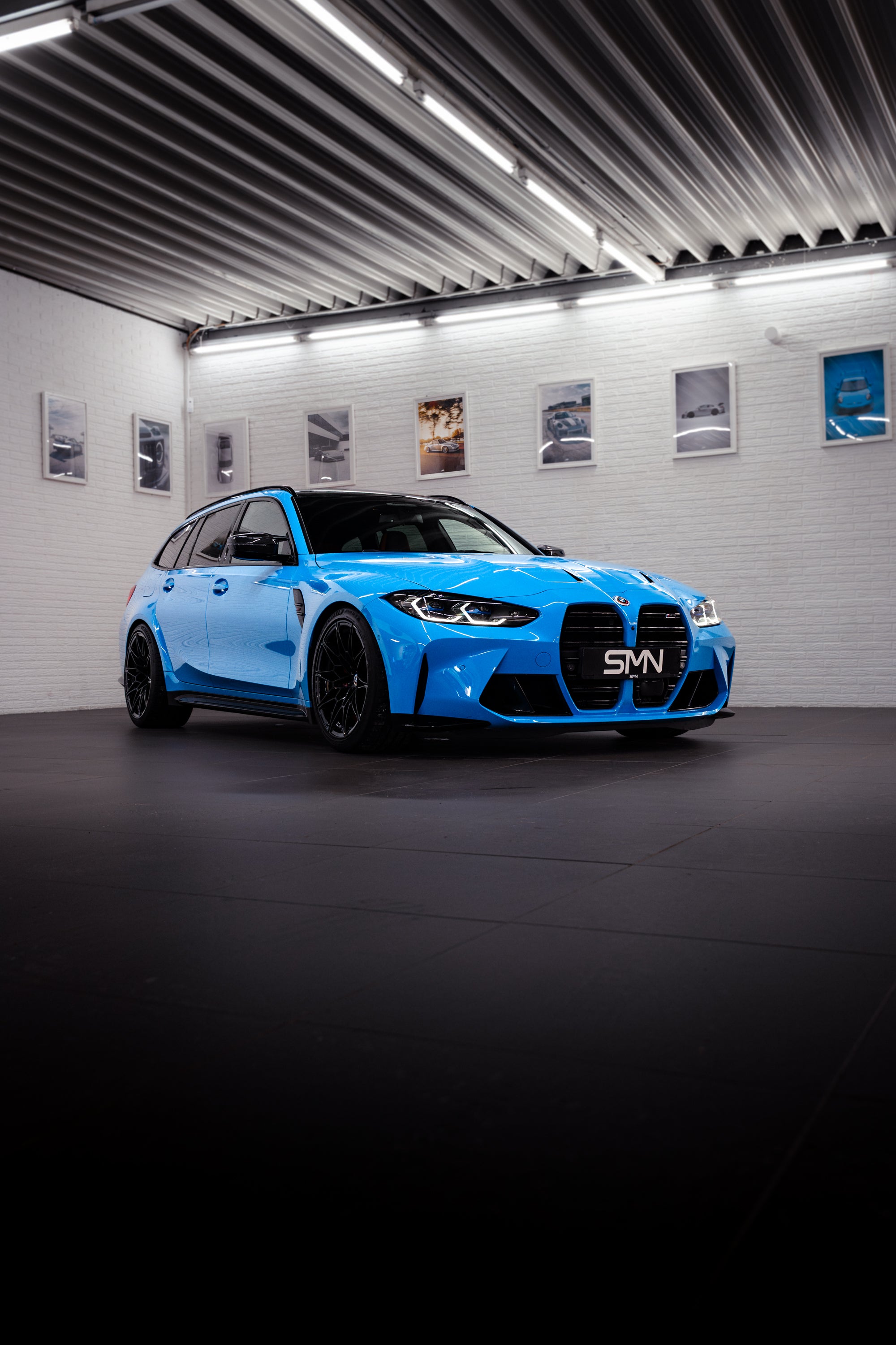 SMN Blue/Orange Keyring compatible with BMW M3 G81 with 700HP