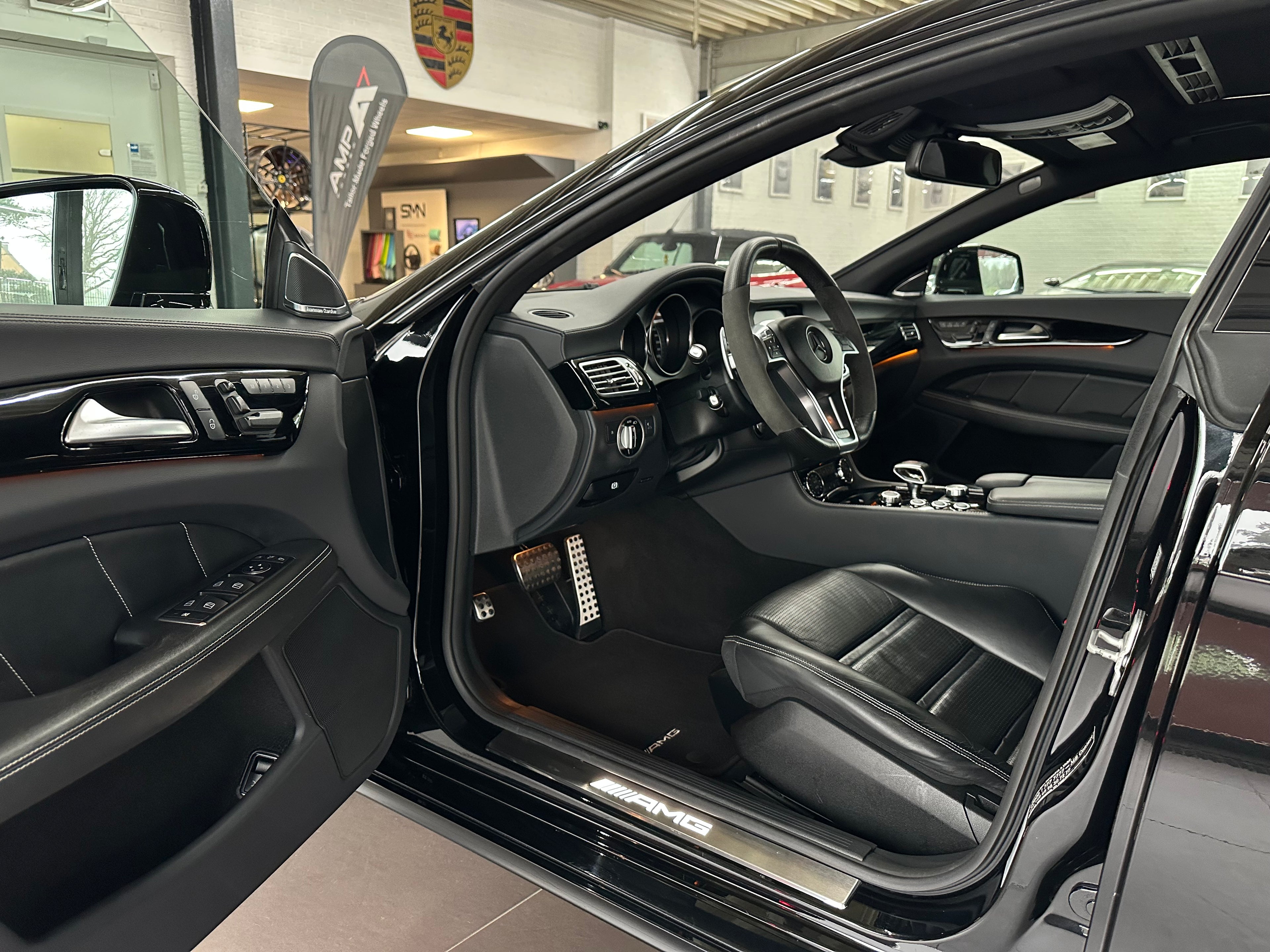 Limited edition SMN lanyard